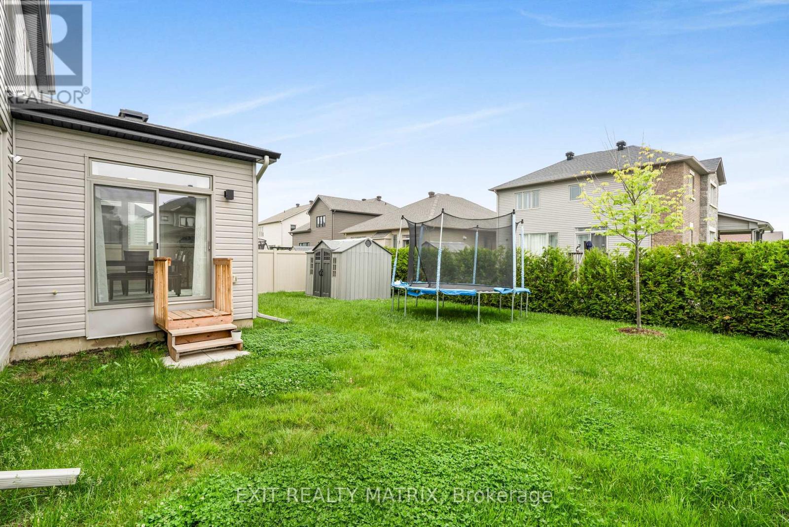 700 Namur Street, Russell, Ontario  K0A 1W0 - Photo 34 - X12213078