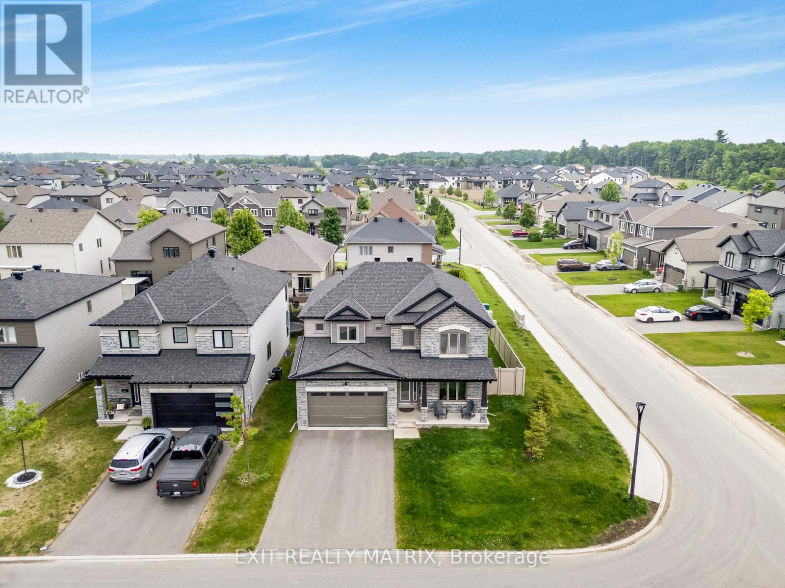 700 Namur Street, Russell, Ontario  K0A 1W0 - Photo 36 - X12213078