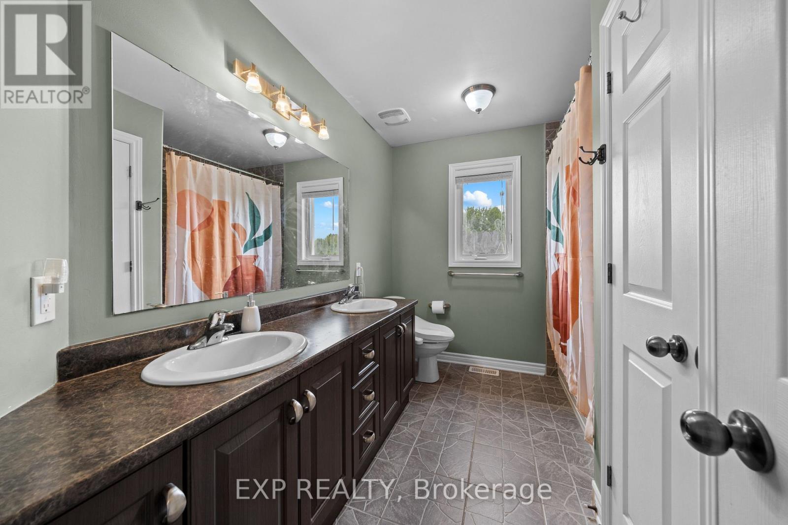 53 Beaver Lane, The Nation, Ontario  K0A 2M0 - Photo 19 - X12213082