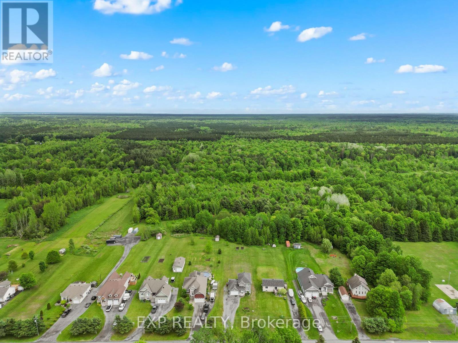 53 Beaver Lane, The Nation, Ontario  K0A 2M0 - Photo 29 - X12213082