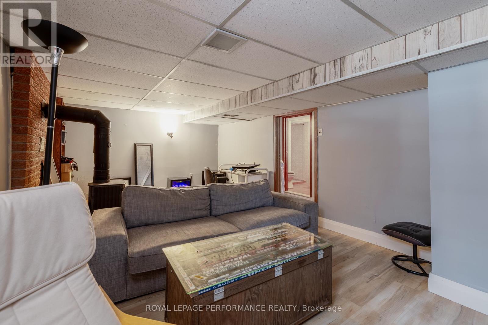 45 Mcnaughton Avenue, Ottawa, Ontario  K1S 0J1 - Photo 17 - X12213120