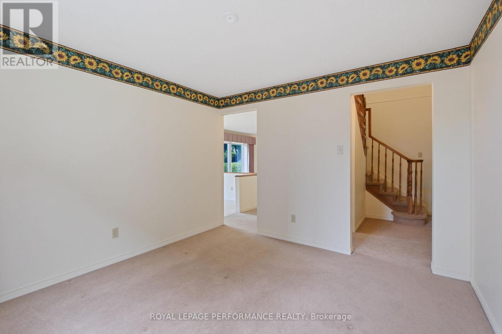 6130 Buttonfield Place, Ottawa, Ontario  K1W 1B9 - Photo 26 - X12213134