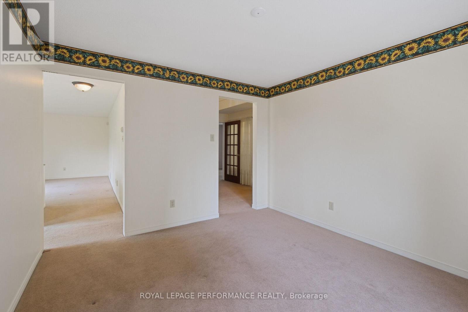 6130 Buttonfield Place, Ottawa, Ontario  K1W 1B9 - Photo 27 - X12213134