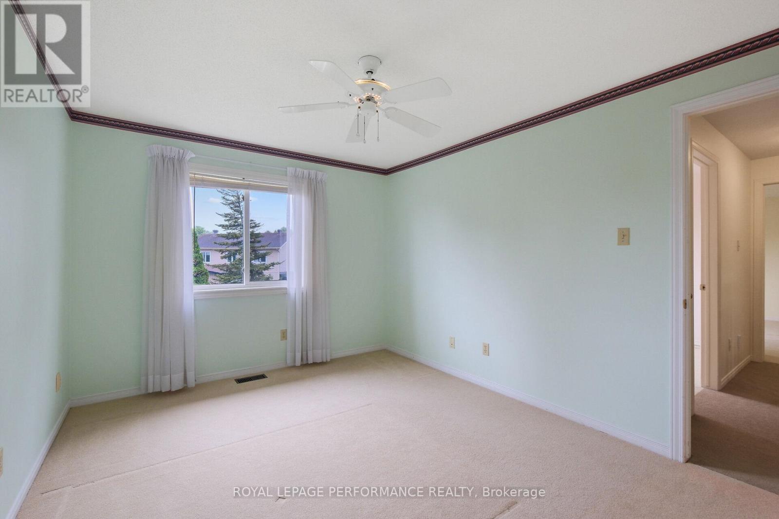 6130 Buttonfield Place, Ottawa, Ontario  K1W 1B9 - Photo 31 - X12213134
