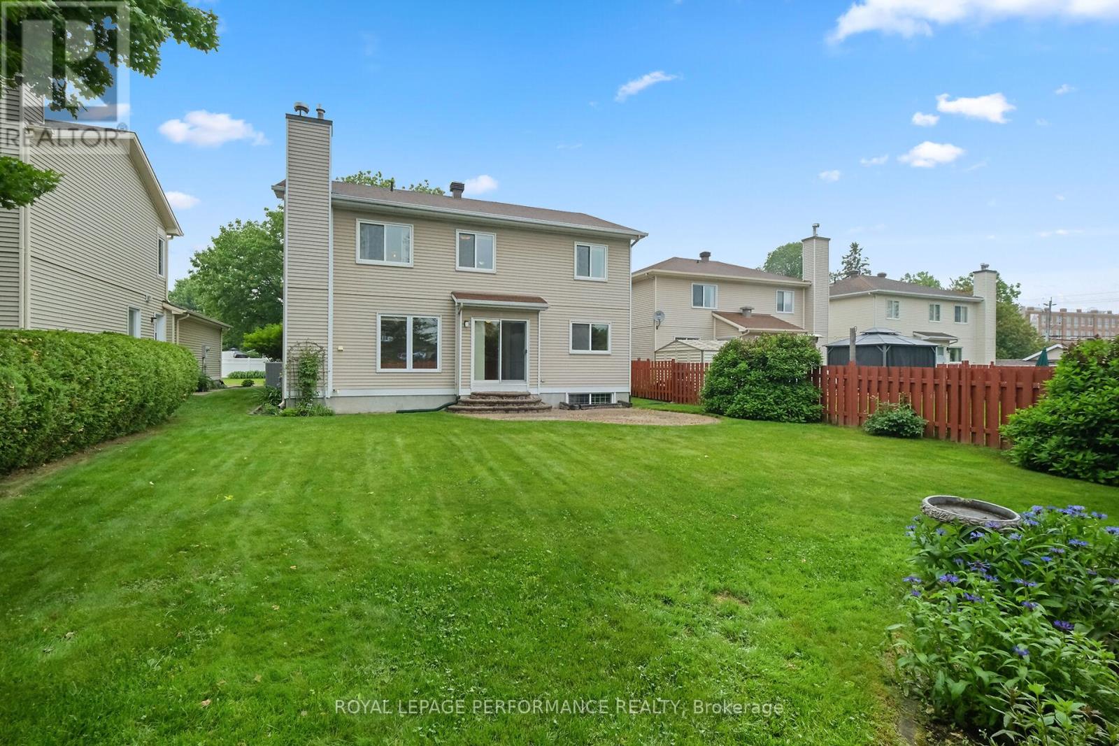 6130 Buttonfield Place, Ottawa, Ontario  K1W 1B9 - Photo 49 - X12213134