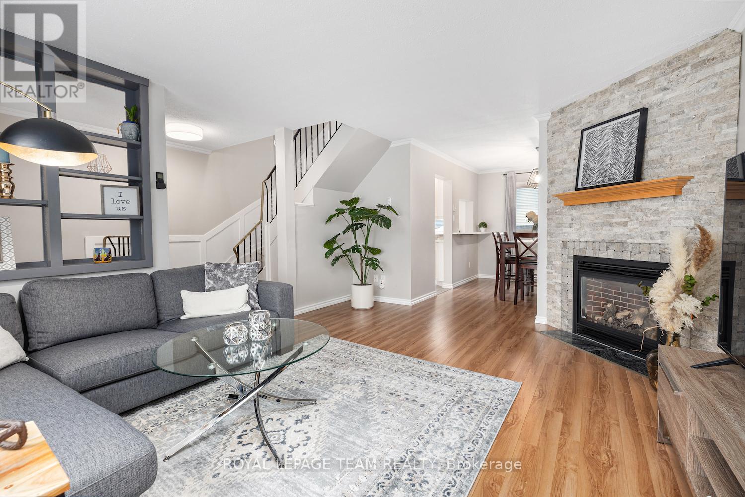 51 Westcliffe Road, Ottawa, Ontario  K2H 8A3 - Photo 6 - X12213147