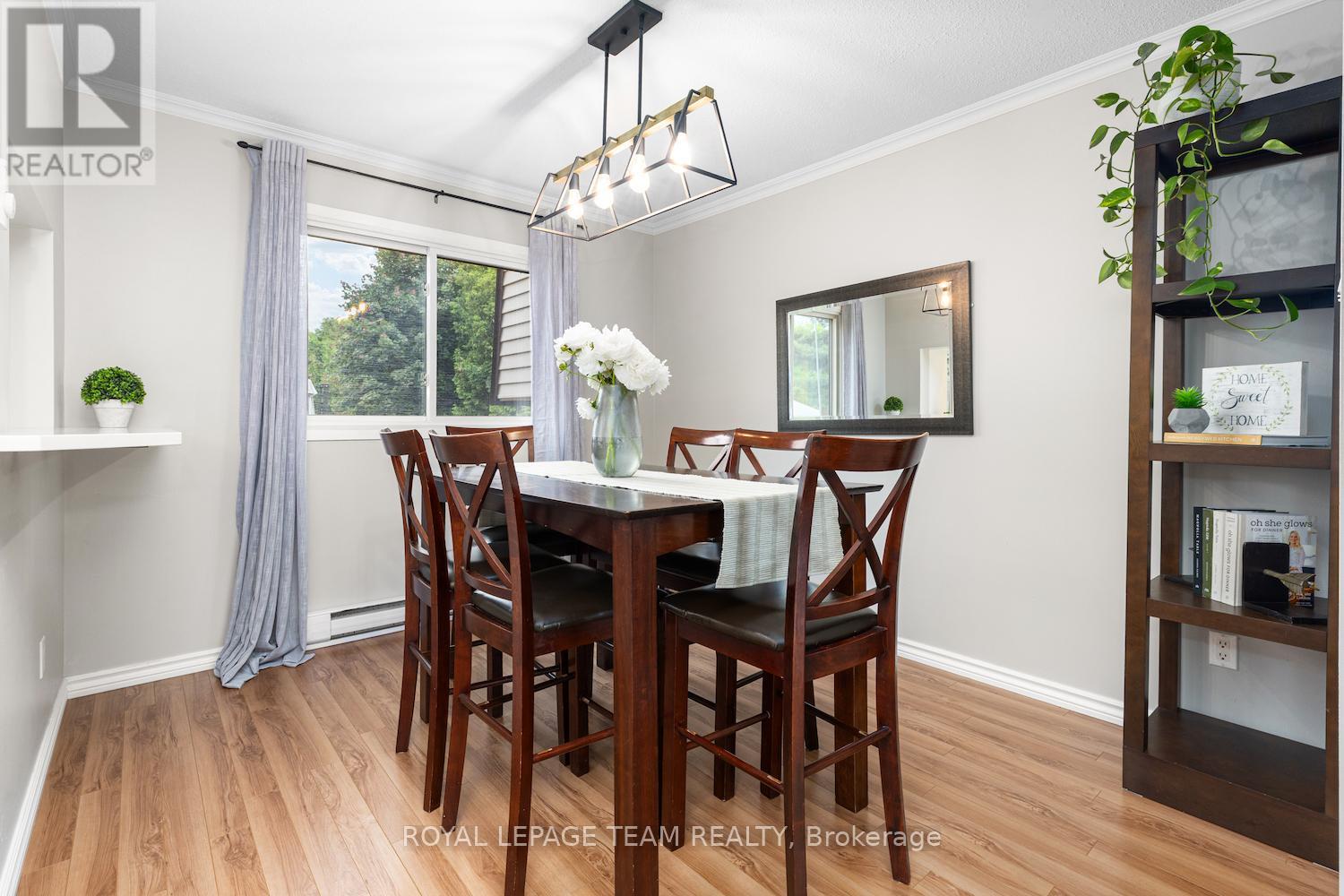 51 Westcliffe Road, Ottawa, Ontario  K2H 8A3 - Photo 8 - X12213147