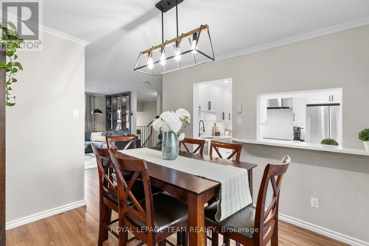 51 Westcliffe Road, Ottawa, Ontario  K2H 8A3 - Photo 9 - X12213147