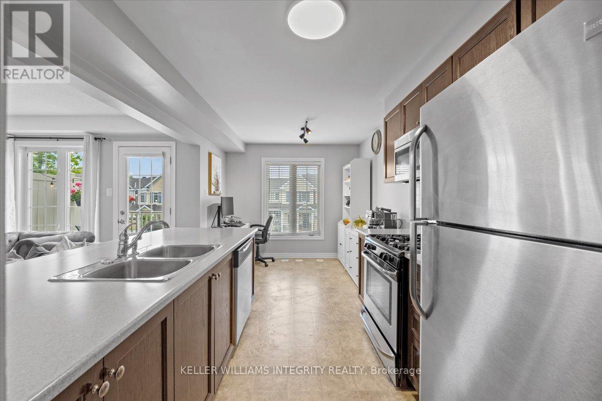 240 Cayman Road, Ottawa, Ontario  K2S 0N8 - Photo 24 - X12213161