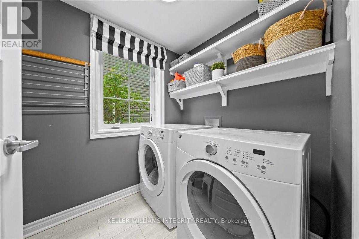 240 Cayman Road, Ottawa, Ontario  K2S 0N8 - Photo 5 - X12213161