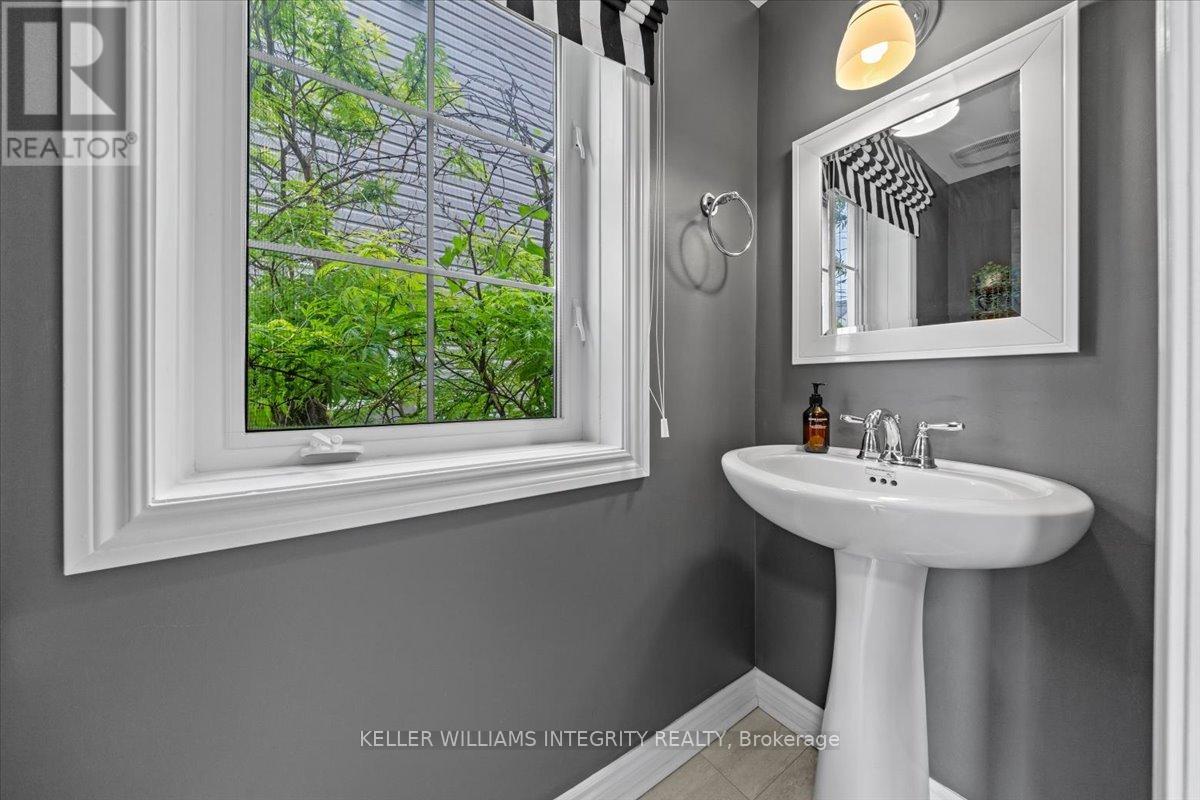 240 Cayman Road, Ottawa, Ontario  K2S 0N8 - Photo 7 - X12213161