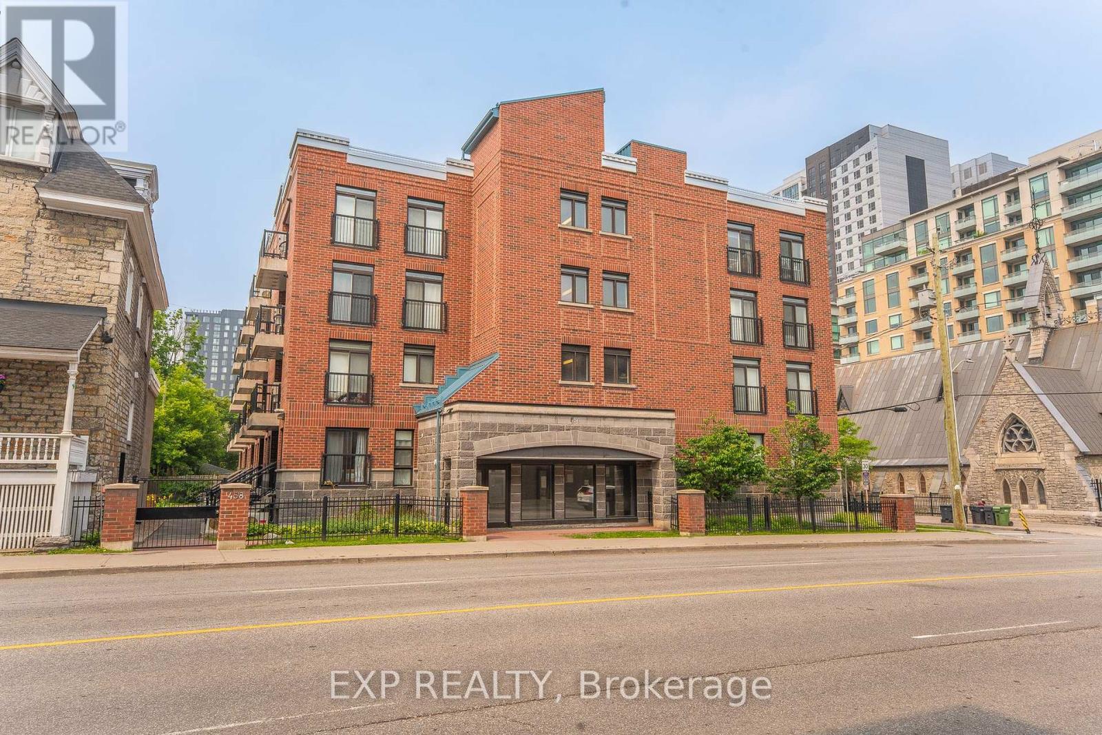 403 - 456 King Edward Avenue, Ottawa, Ontario  K1N 0B4 - Photo 2 - X12213196