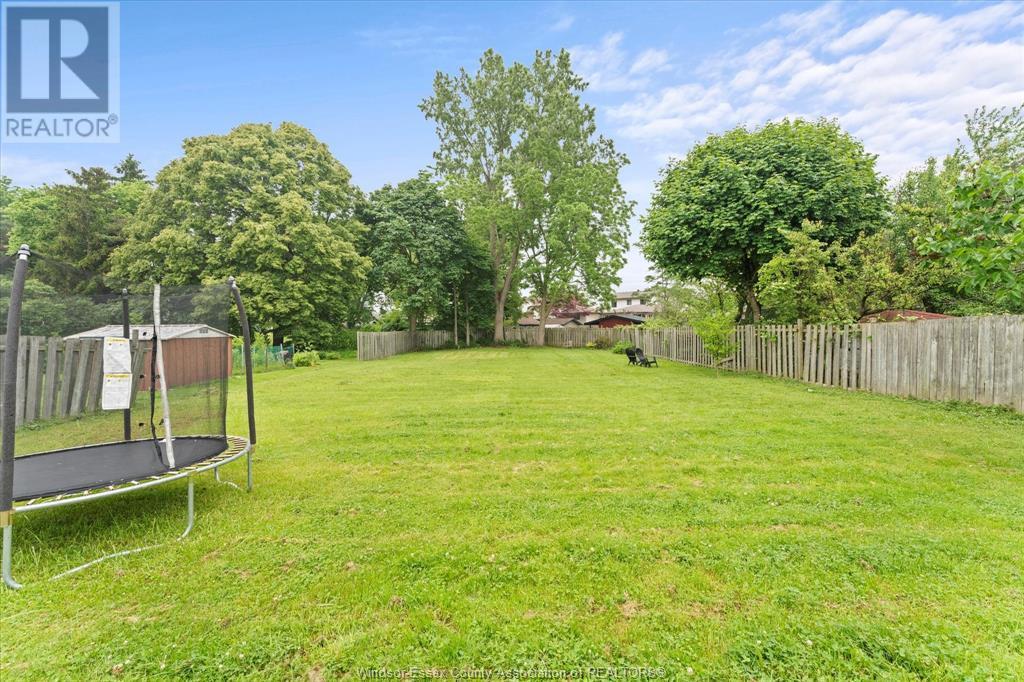 22 Bennie Avenue, Leamington, Ontario  N8H 4L5 - Photo 34 - 25014791