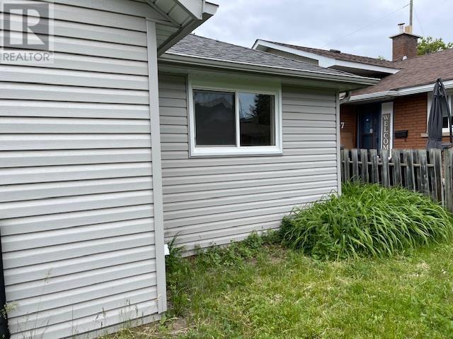 621 Dease Street, Thunder Bay, Ontario  P7C 2J2 - Photo 38 - TB251633
