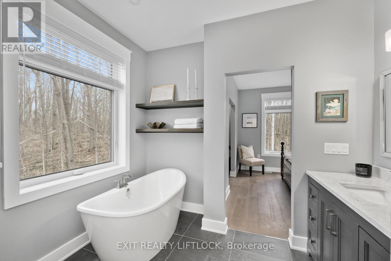 11 Rory Drive N, Smith-Ennismore-Lakefield, Ontario  K0L 2H0 - Photo 24 - X12108076