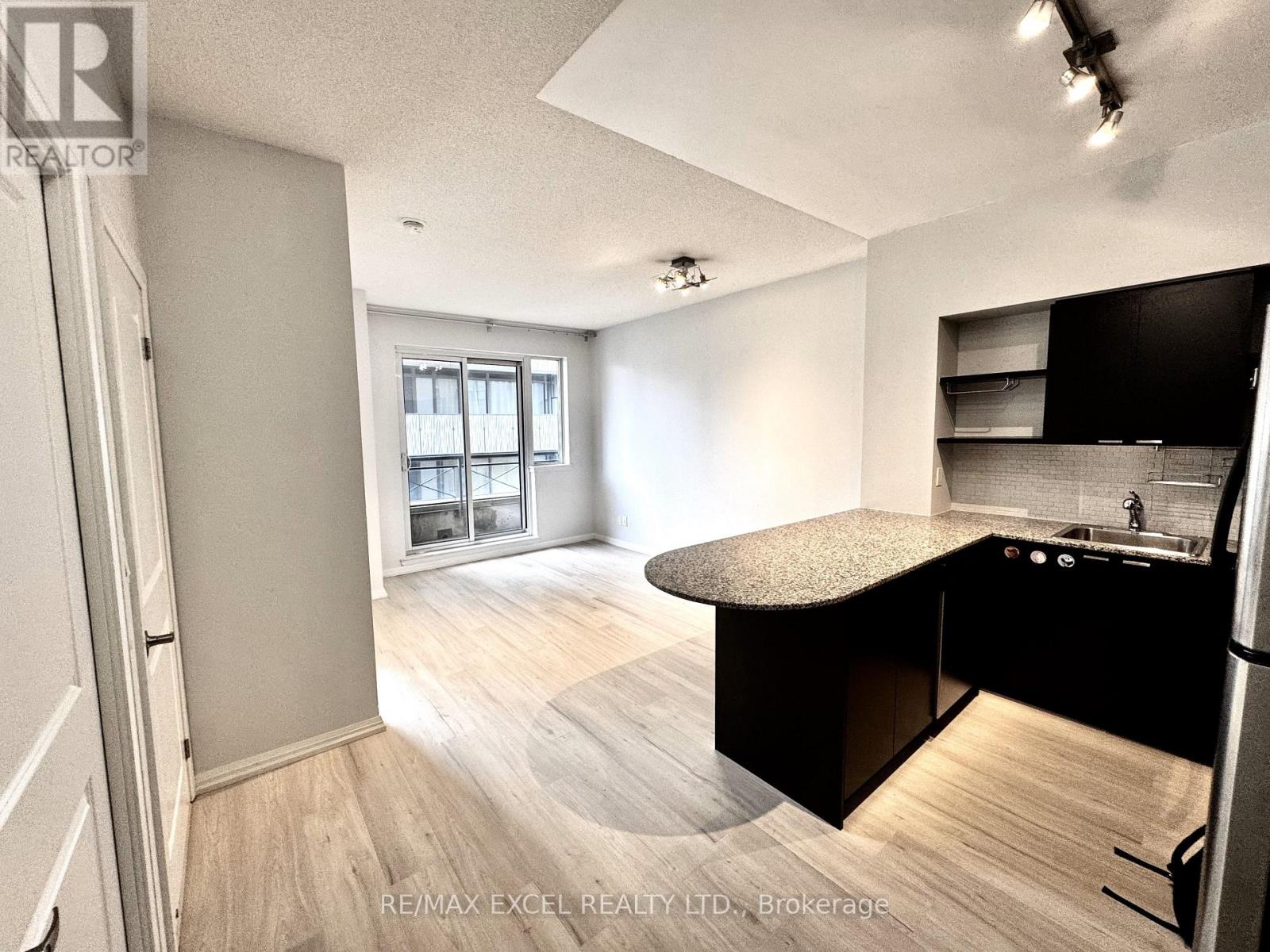 1313 - 35 Hayden Street, Toronto, Ontario  M4Y 3C3 - Photo 9 - C12028191