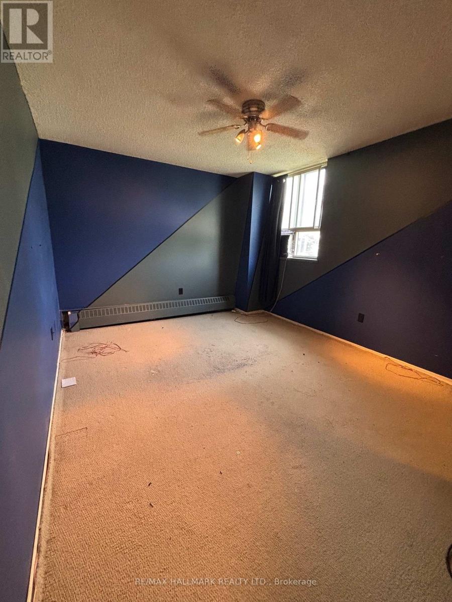 213 - 1625 Bloor Street, Mississauga, Ontario  L4X 1S3 - Photo 4 - W12212618