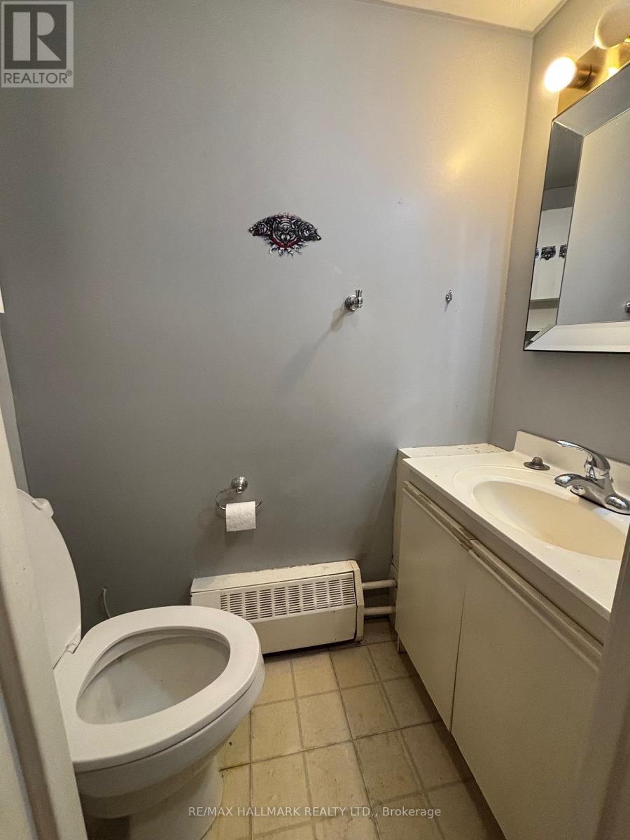 213 - 1625 Bloor Street, Mississauga, Ontario  L4X 1S3 - Photo 5 - W12212618