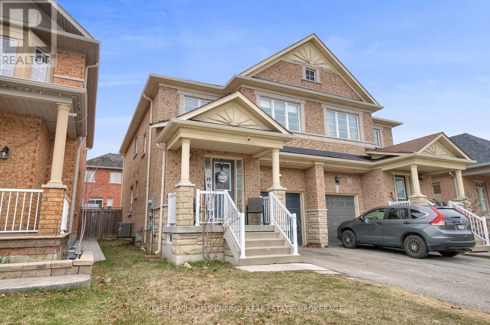 Property at 24 KEN WAGG CRESCENT image 2