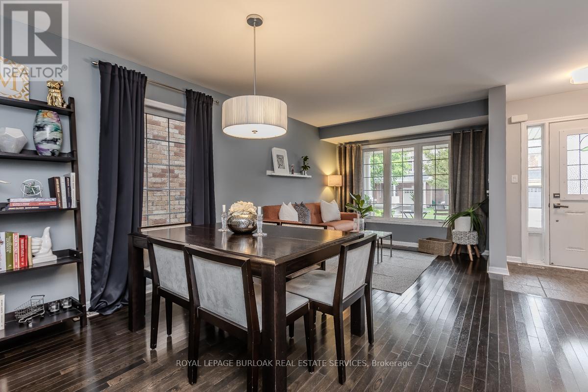 3252 Mccurdy Court, Burlington (Alton), Ontario  L7M 0C1 - Photo 13 - W12212942