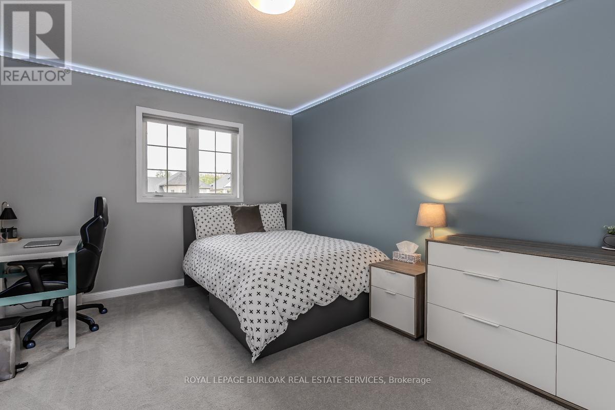 3252 Mccurdy Court, Burlington (Alton), Ontario  L7M 0C1 - Photo 28 - W12212942