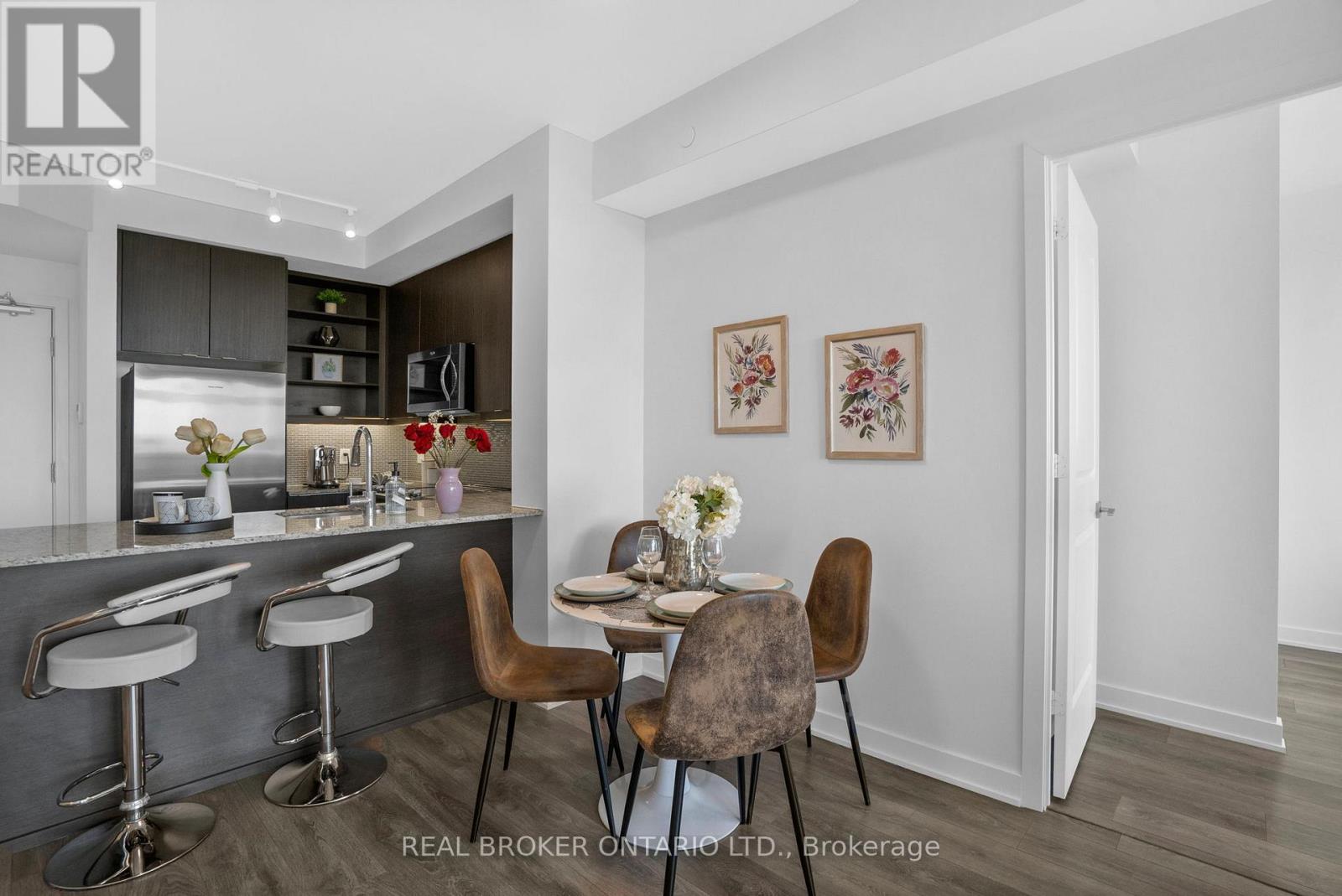 705 - 4633 Glen Erin Drive, Mississauga (Central Erin Mills), Ontario  L5M 7S1 - Photo 10 - W12212954