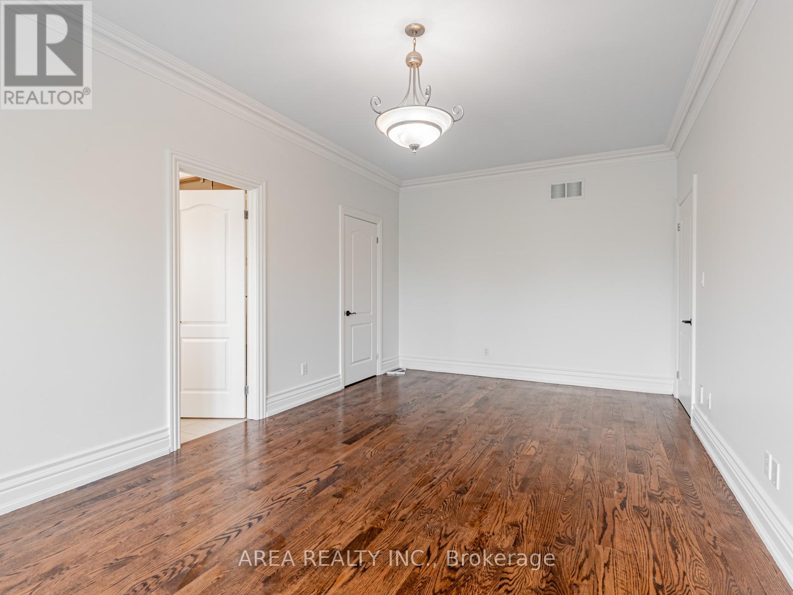 81 Anthony Road, Toronto (Downsview-Roding-Cfb), Ontario  M3K 1B5 - Photo 23 - W12212960