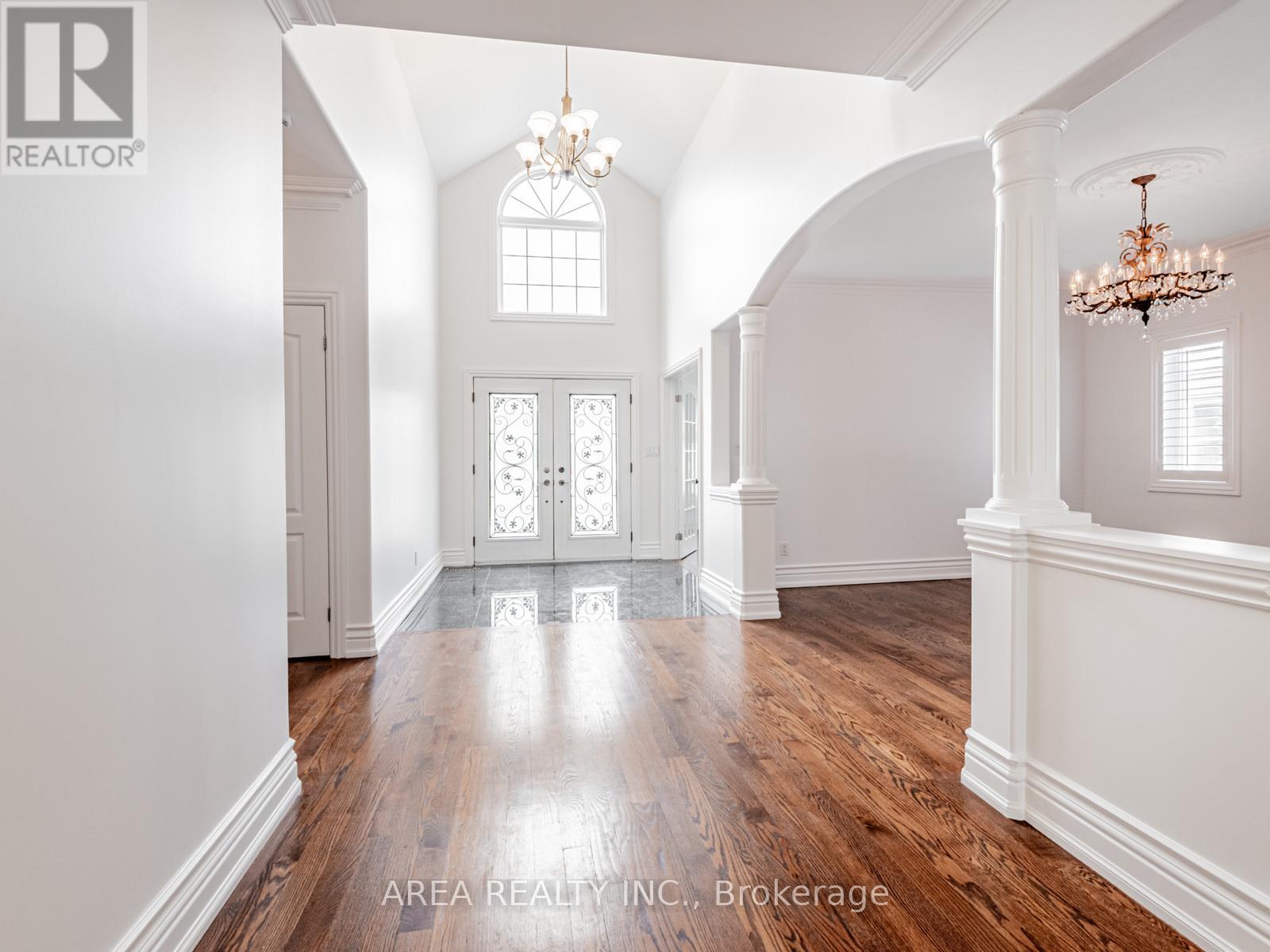 81 Anthony Road, Toronto (Downsview-Roding-Cfb), Ontario  M3K 1B5 - Photo 4 - W12212960