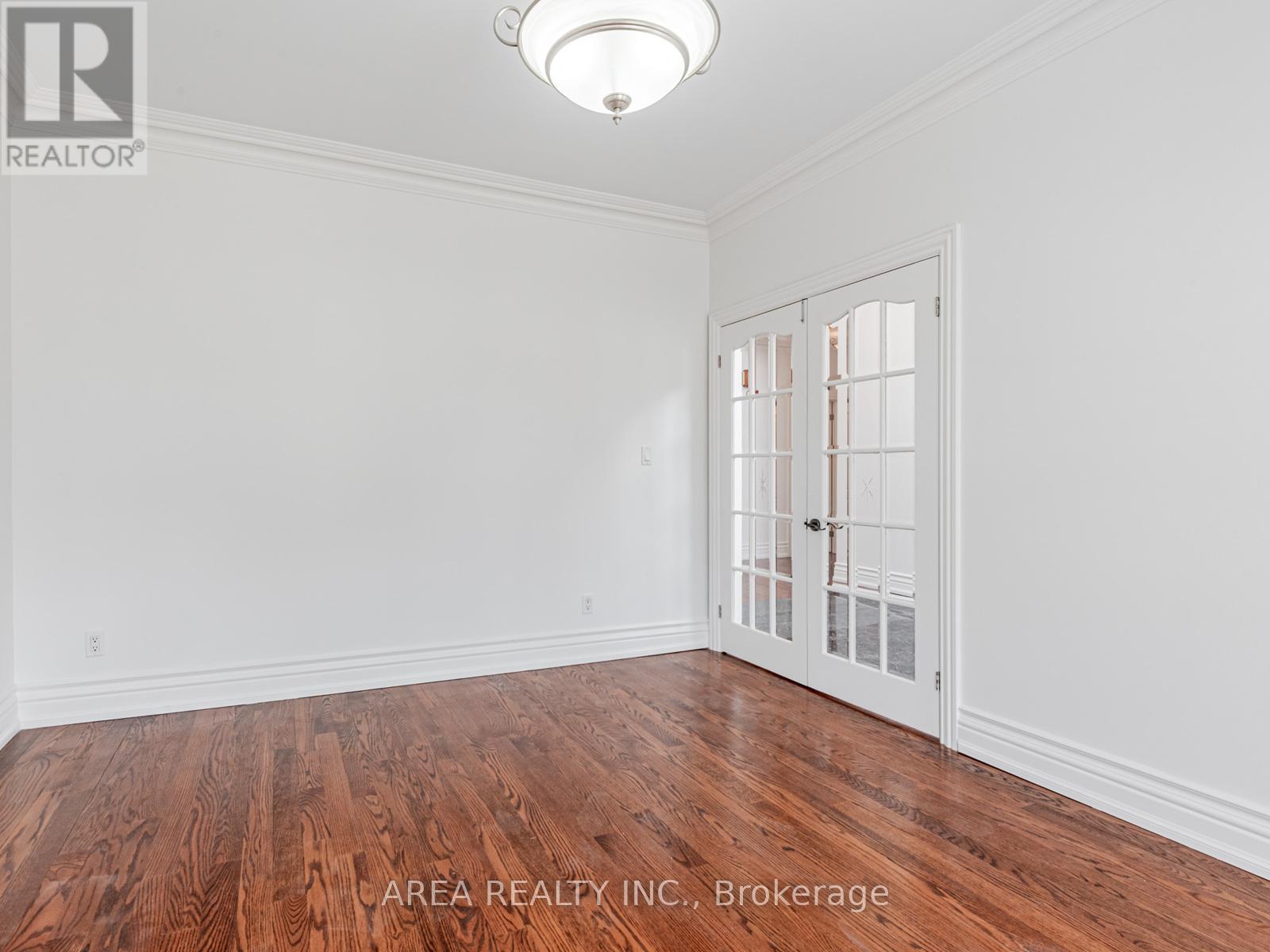 81 Anthony Road, Toronto (Downsview-Roding-Cfb), Ontario  M3K 1B5 - Photo 7 - W12212960