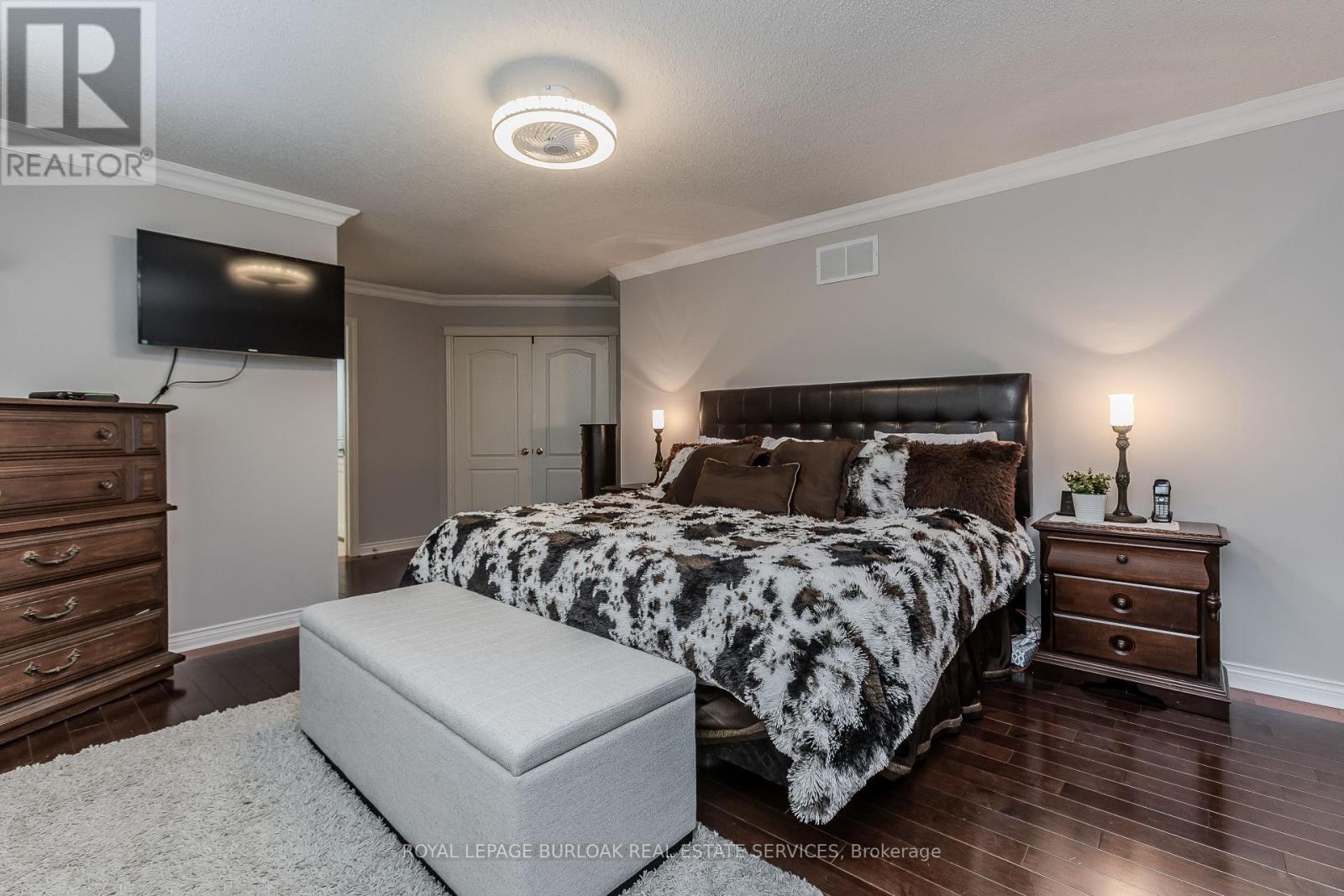 2116 Woodsmere Court, Burlington (Orchard), Ontario  L7L 6J5 - Photo 27 - W12212964