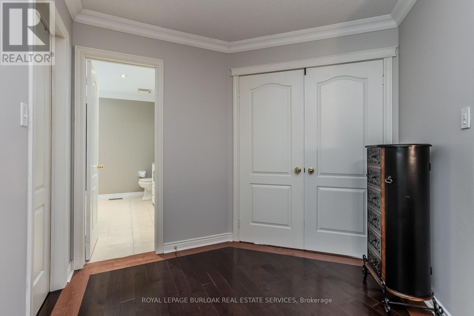 2116 Woodsmere Court, Burlington (Orchard), Ontario  L7L 6J5 - Photo 28 - W12212964