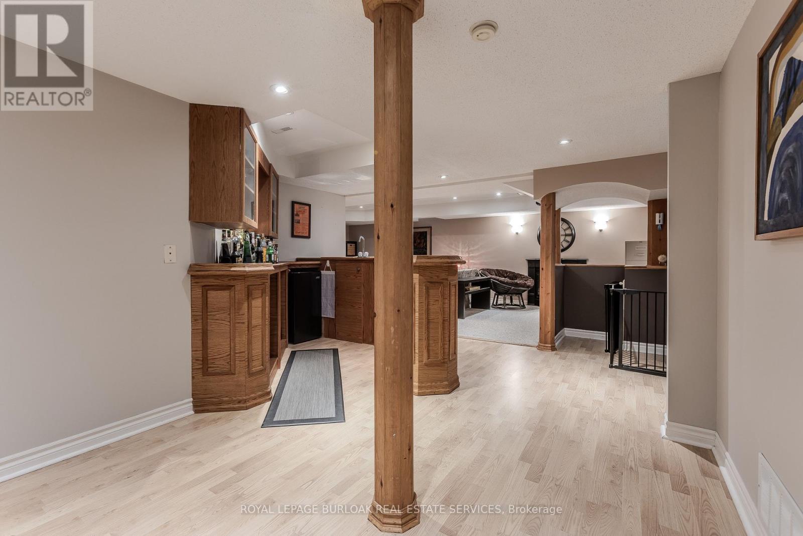 2116 Woodsmere Court, Burlington (Orchard), Ontario  L7L 6J5 - Photo 38 - W12212964