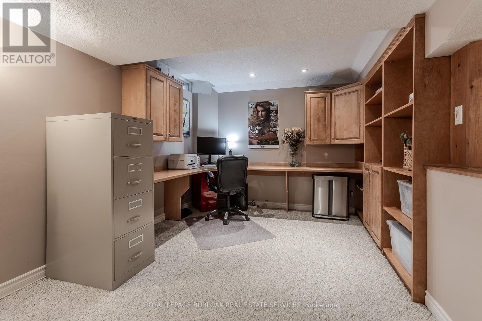 2116 Woodsmere Court, Burlington (Orchard), Ontario  L7L 6J5 - Photo 41 - W12212964