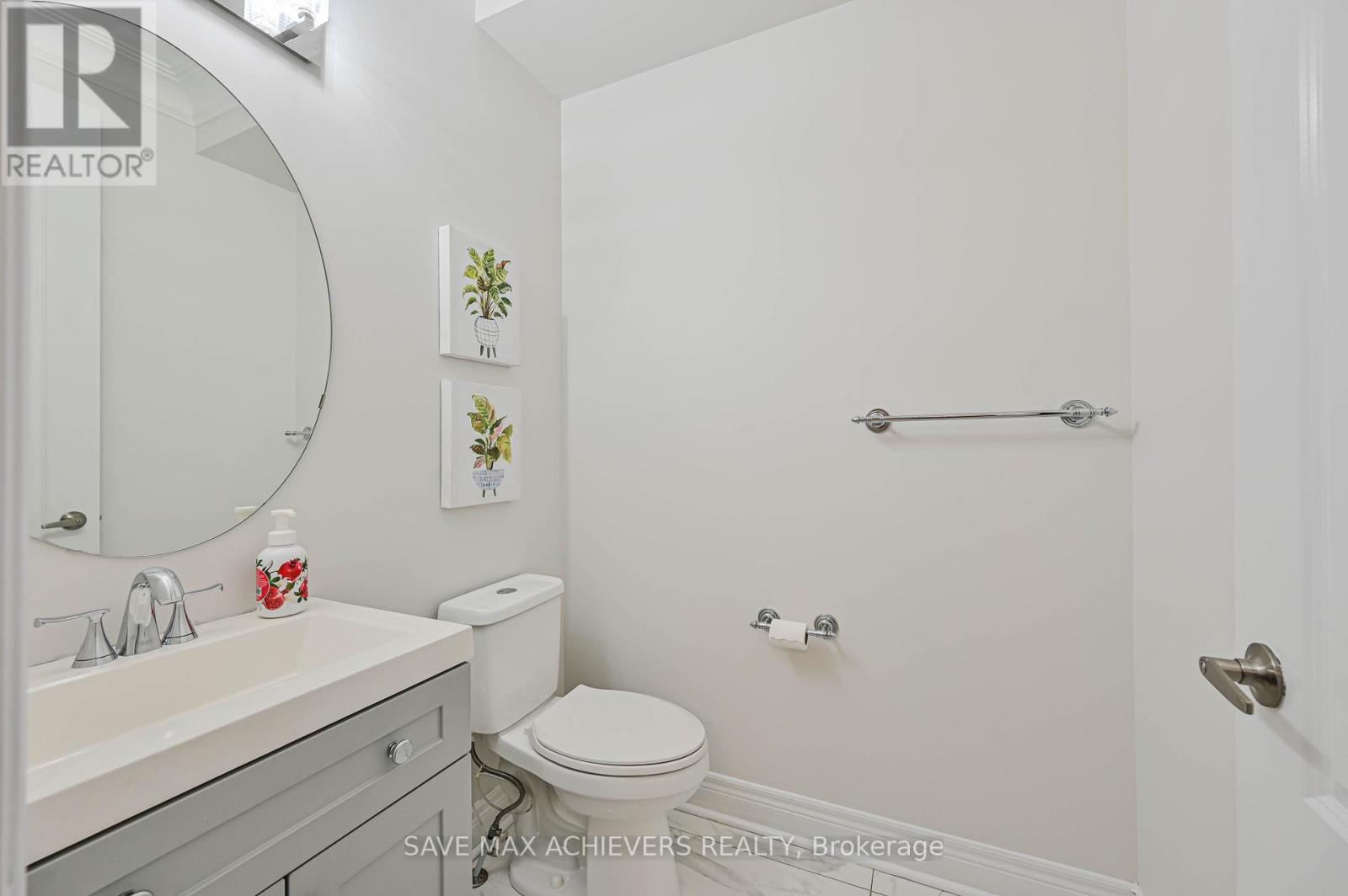7 Seacliff Crescent, Brampton, Ontario  L6T 0A4 - Photo 20 - W12212973