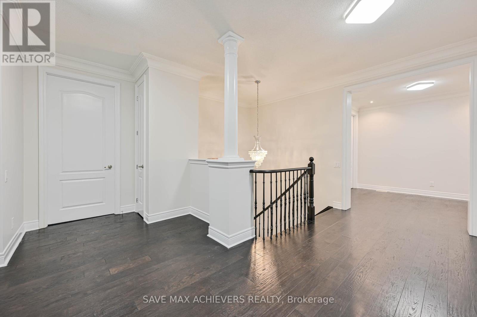 7 Seacliff Crescent, Brampton, Ontario  L6T 0A4 - Photo 26 - W12212973