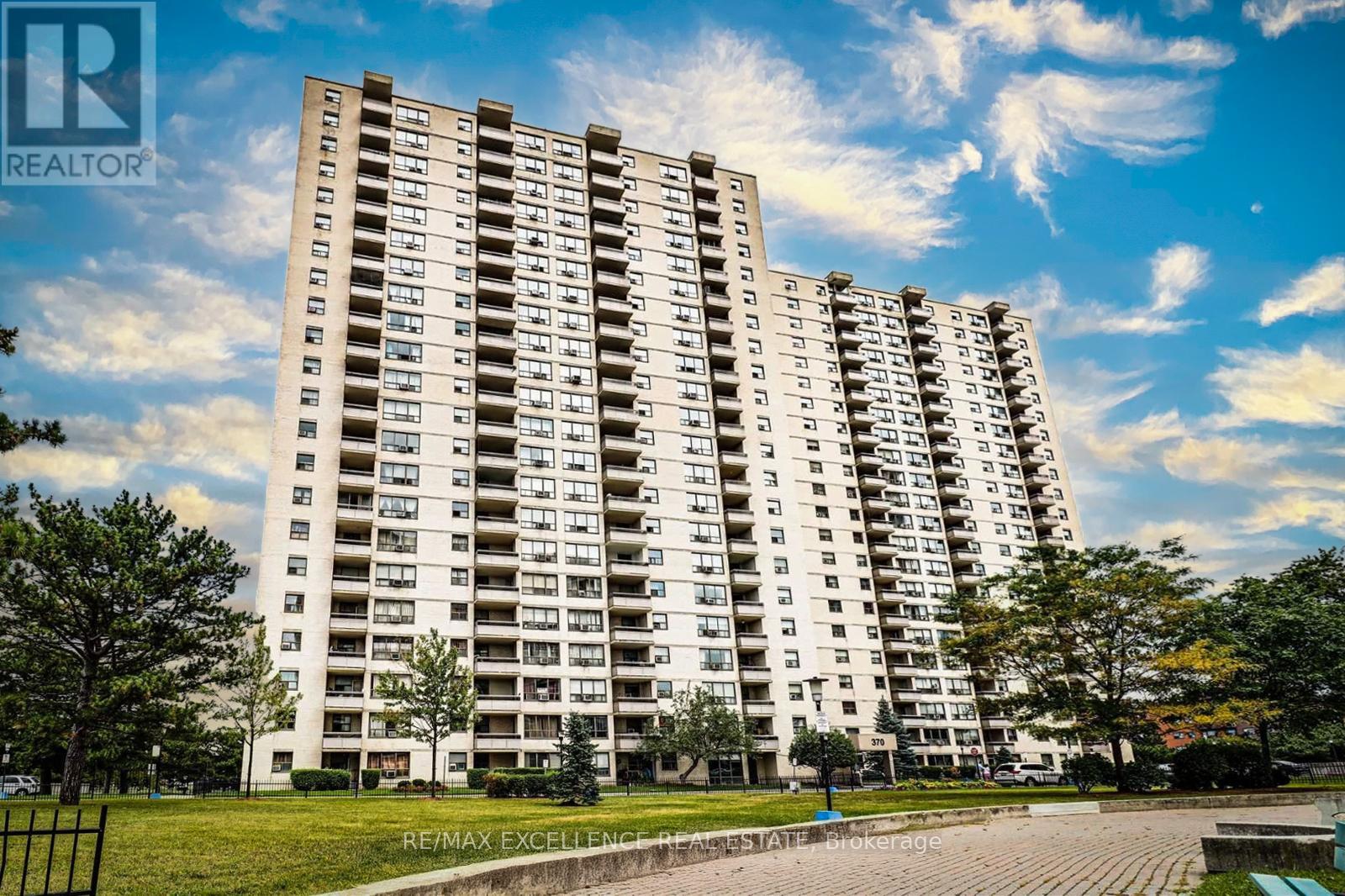 2116 - 370 Dixon Road, Toronto (Kingsview Village-The Westway), Ontario  M9R 1T2 - Photo 1 - W12212975