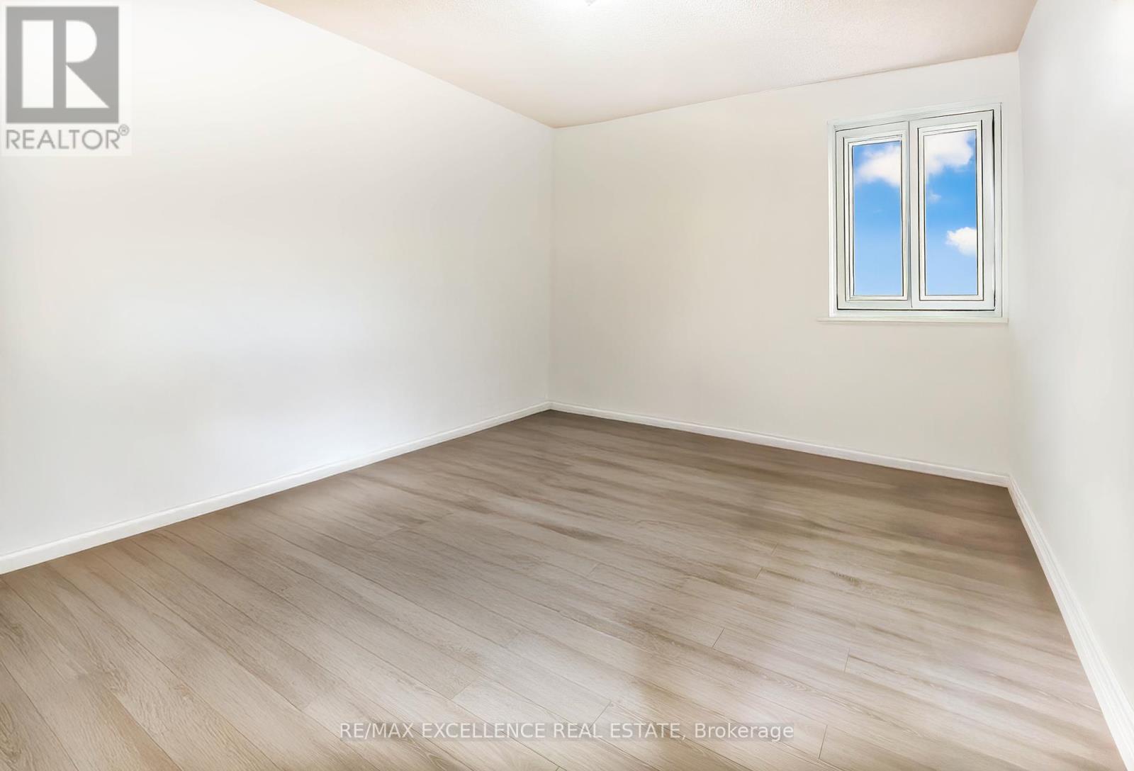 2116 - 370 Dixon Road, Toronto (Kingsview Village-The Westway), Ontario  M9R 1T2 - Photo 10 - W12212975