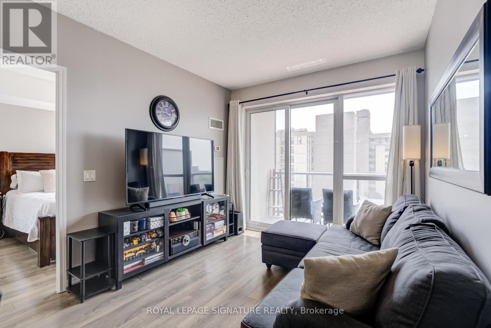 701 - 15 James Finlay Way, Toronto (Downsview-Roding-Cfb), Ontario  M3M 0B3 - Photo 14 - W12212978