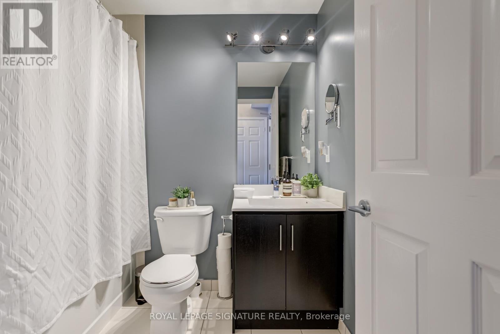 701 - 15 James Finlay Way, Toronto (Downsview-Roding-Cfb), Ontario  M3M 0B3 - Photo 24 - W12212978