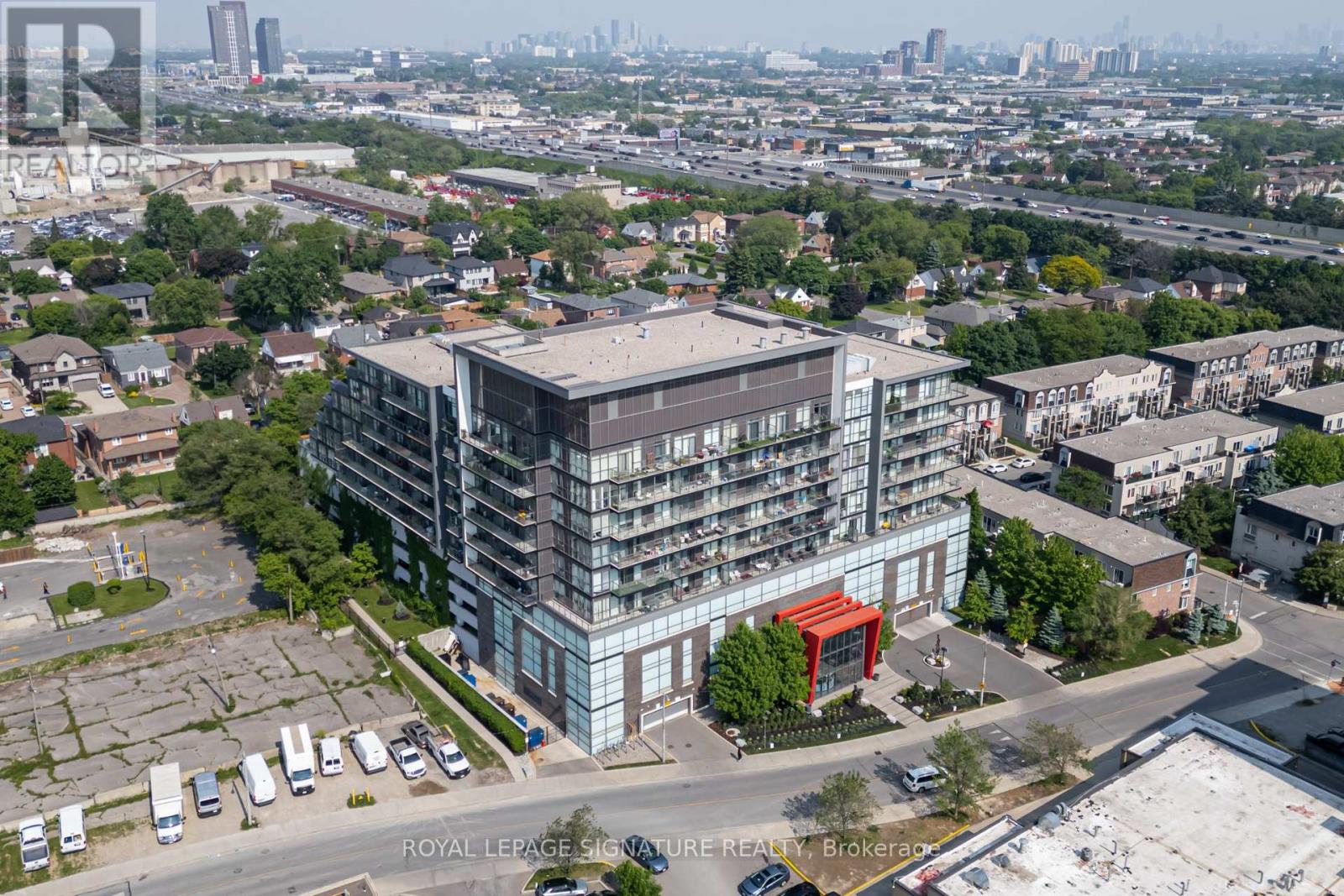 701 - 15 James Finlay Way, Toronto (Downsview-Roding-Cfb), Ontario  M3M 0B3 - Photo 42 - W12212978