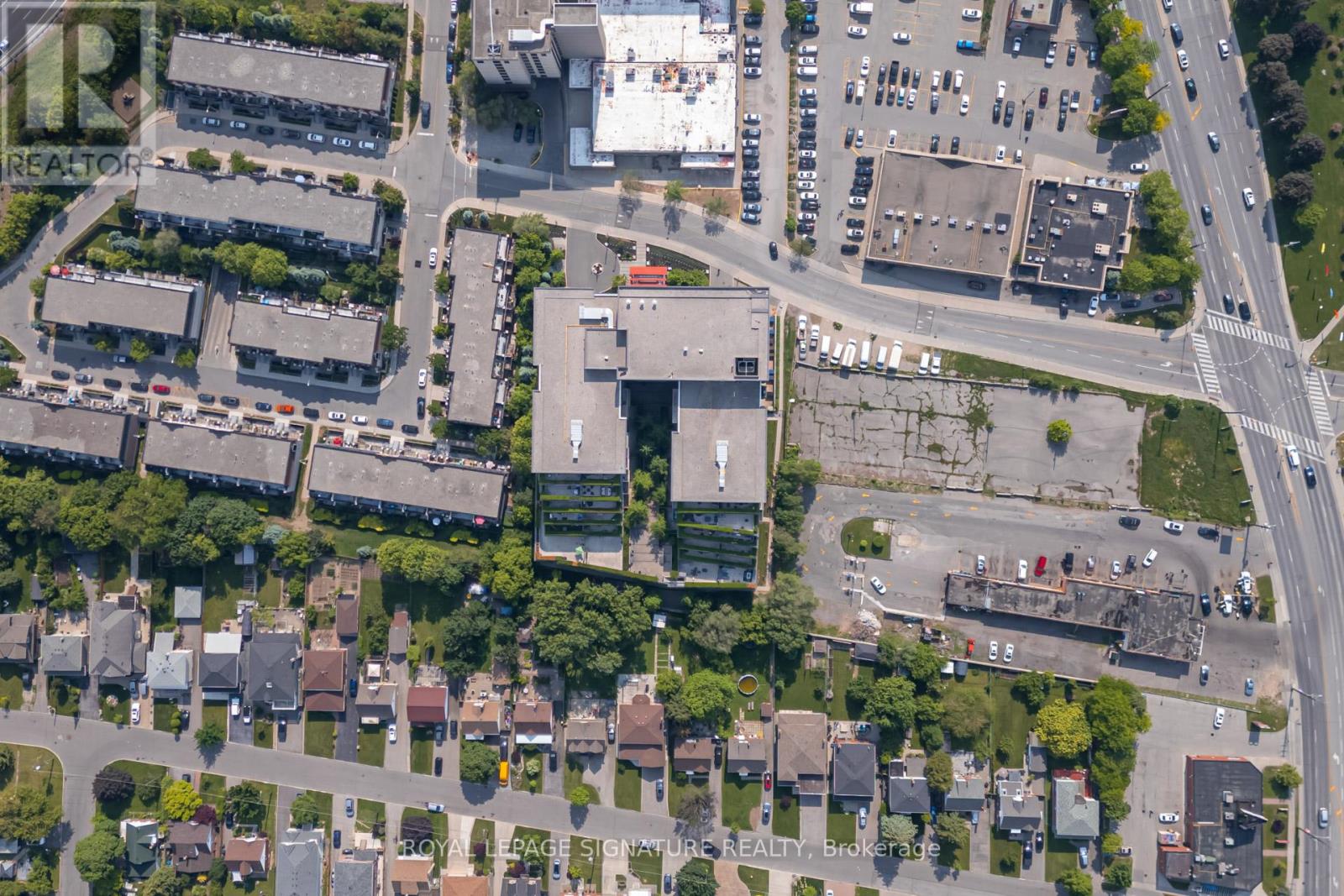 701 - 15 James Finlay Way, Toronto (Downsview-Roding-Cfb), Ontario  M3M 0B3 - Photo 44 - W12212978