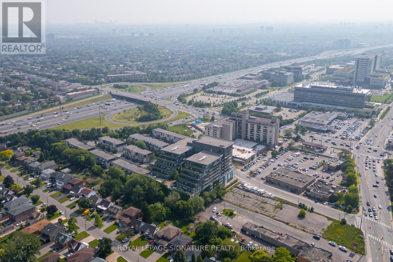 701 - 15 James Finlay Way, Toronto (Downsview-Roding-Cfb), Ontario  M3M 0B3 - Photo 46 - W12212978