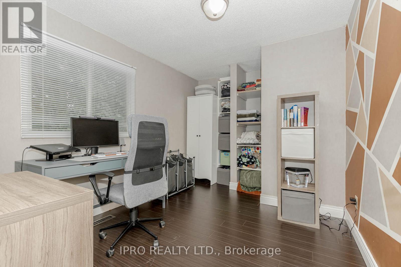 952 Ceremonial Drive, Mississauga, Ontario  L5R 3A7 - Photo 30 - W12212979