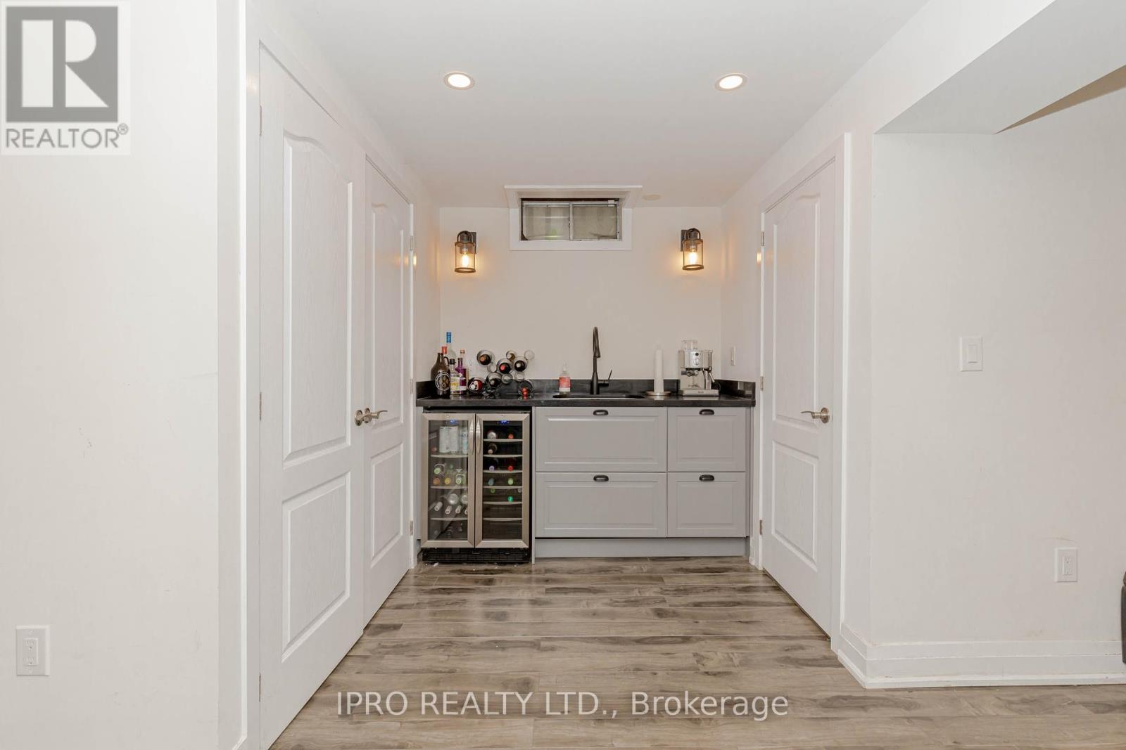 952 Ceremonial Drive, Mississauga, Ontario  L5R 3A7 - Photo 39 - W12212979