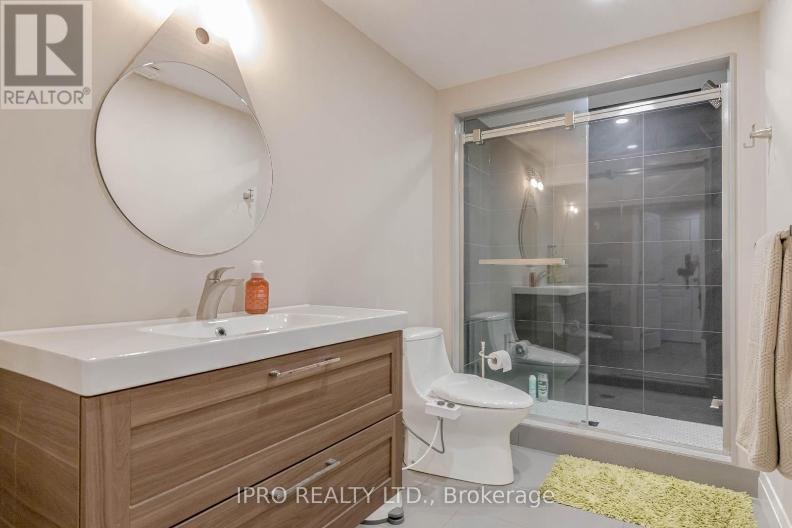 952 Ceremonial Drive, Mississauga, Ontario  L5R 3A7 - Photo 42 - W12212979