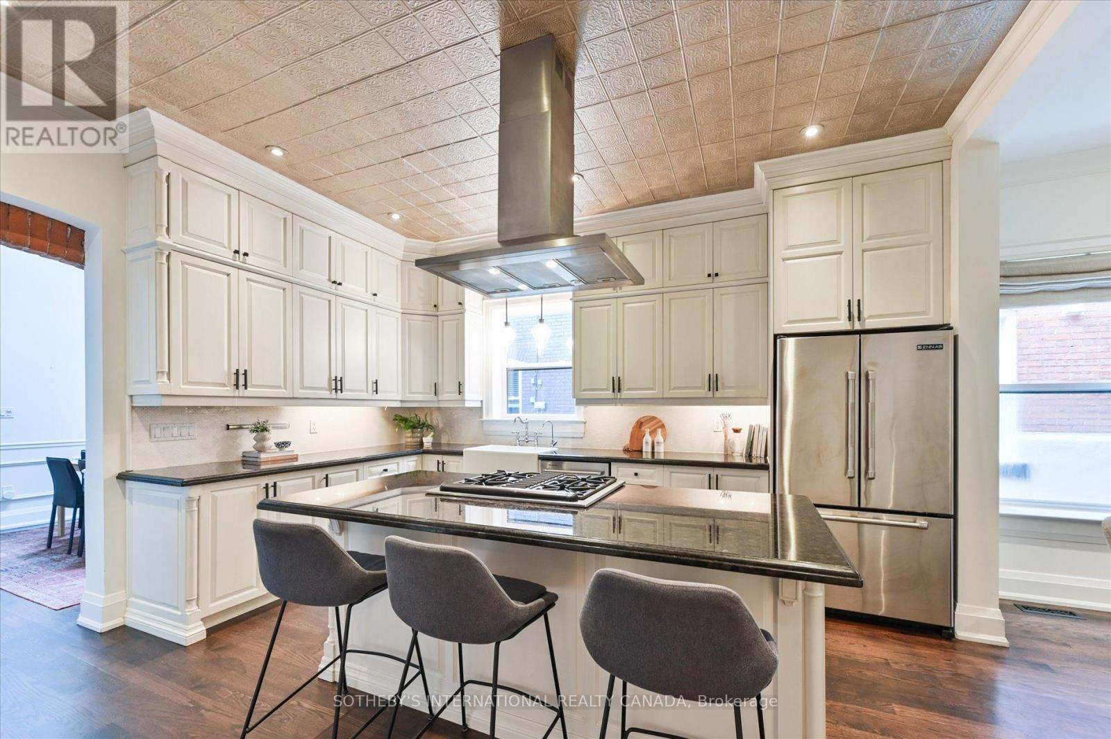 61 Gwynne Avenue, Toronto (South Parkdale), Ontario  M6K 2C5 - Photo 12 - W12212982