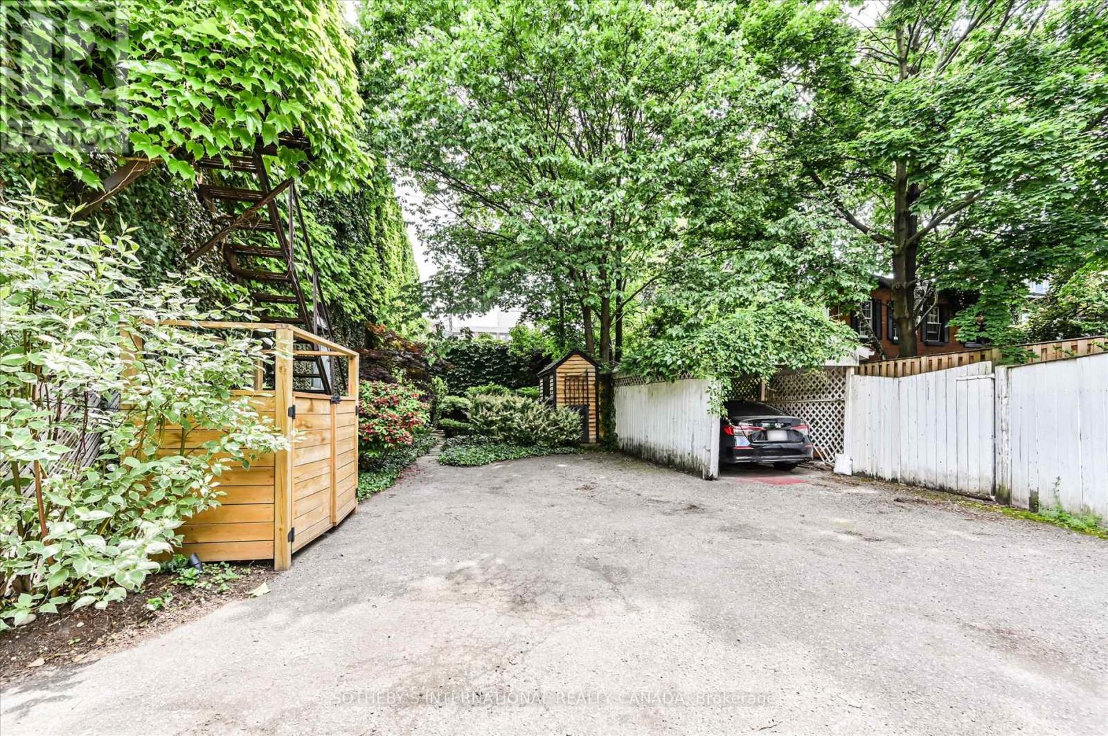 61 Gwynne Avenue, Toronto (South Parkdale), Ontario  M6K 2C5 - Photo 35 - W12212982