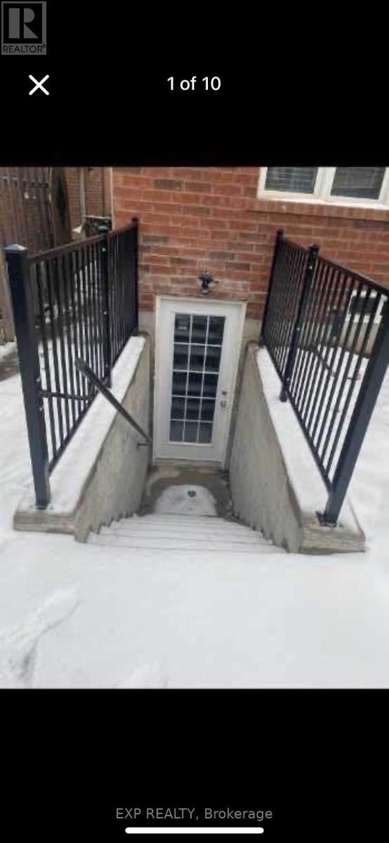 104 COMMODORE DRIVE, Brampton, Ontario