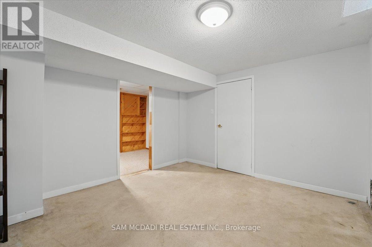 6486 Edenwood Drive, Mississauga (Meadowvale), Ontario  L5N 3K1 - Photo 29 - W12212997