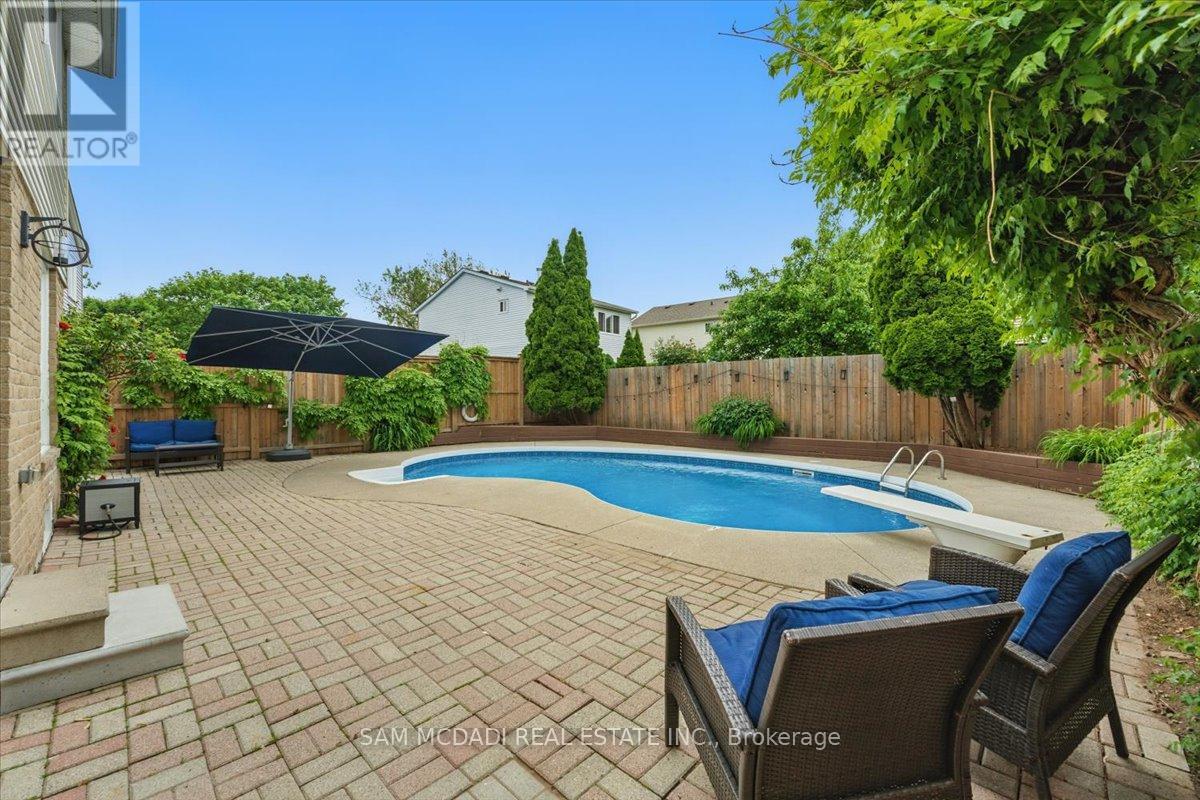 6486 Edenwood Drive, Mississauga (Meadowvale), Ontario  L5N 3K1 - Photo 30 - W12212997
